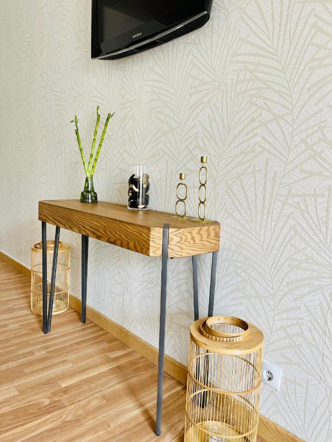 אלבופיירה Cozy And Stylish Studio Apt Just 800M From The Beach - New On Booking! מראה חיצוני תמונה